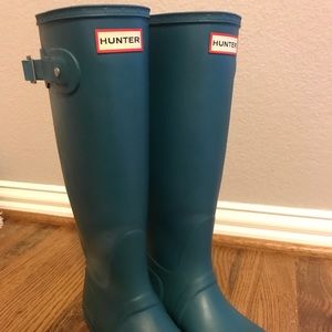 hunter rain boots